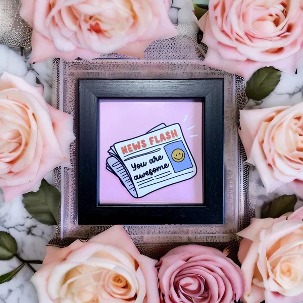 News Flash Photo Frame.webp