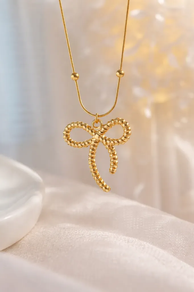 Golden Bow Necklace