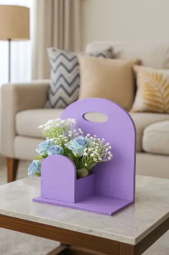 Premium Display Hamper with Flowers Bunch