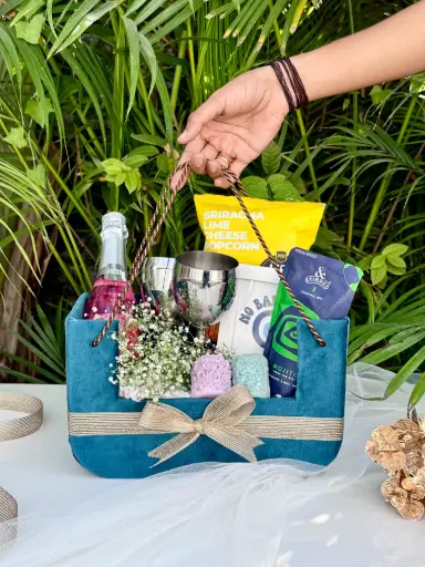 "A Toast To Us" Hamper